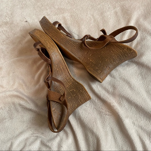 Nine West brown gladiator wedges - Picture 3 of 6